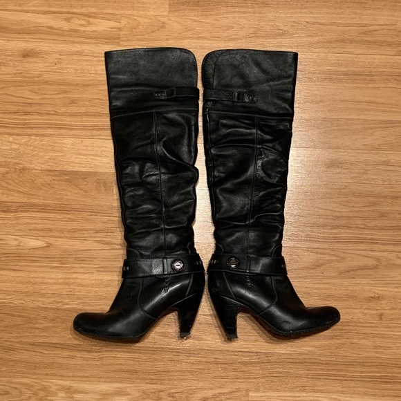 Blondo Shoes - Blondo knee high boots